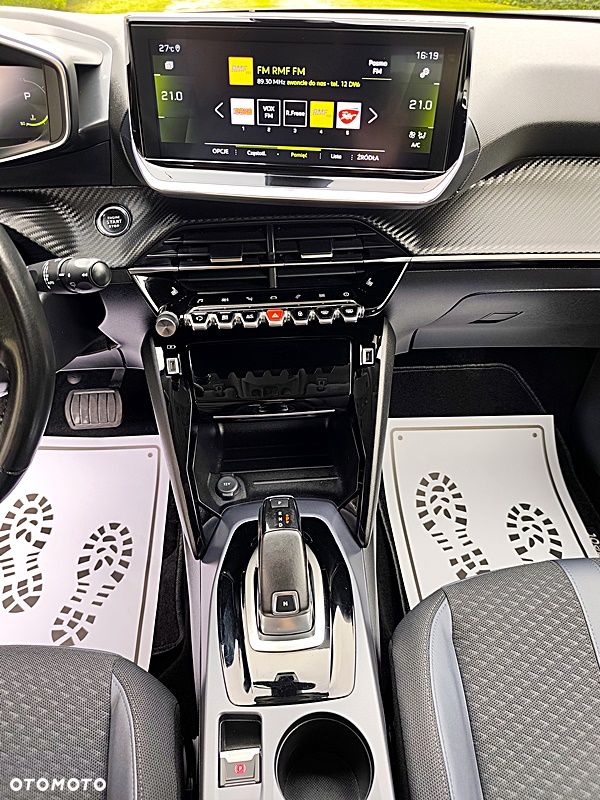 Peugeot 2008 PureTech 130 EAT8 Active Pack - 12