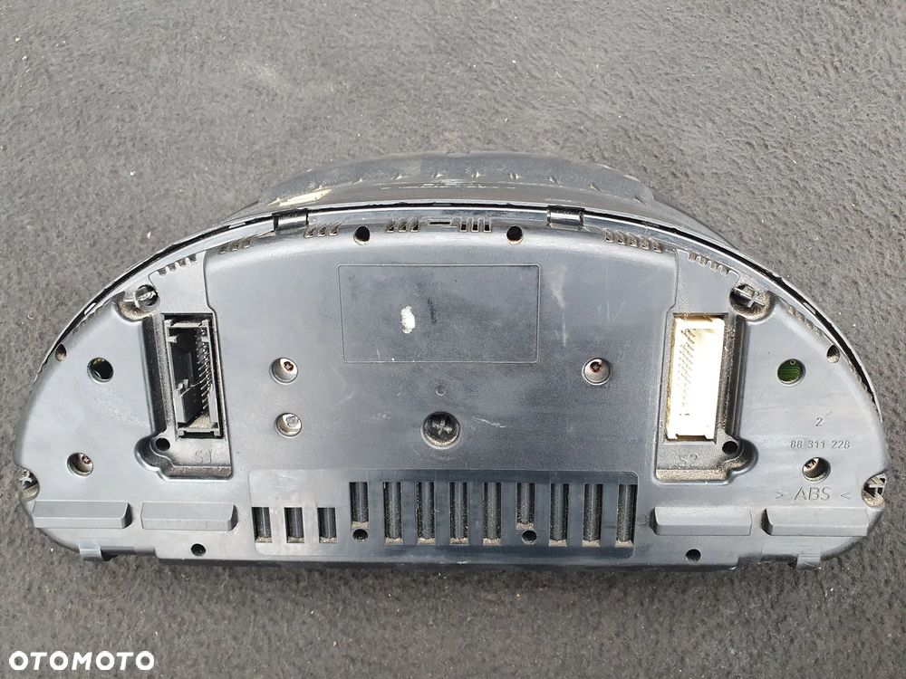 BMW 5 E39 LICZNIK ZEGARY PRĘDKOŚCIOMIERZ 87001313 88311228 - 2