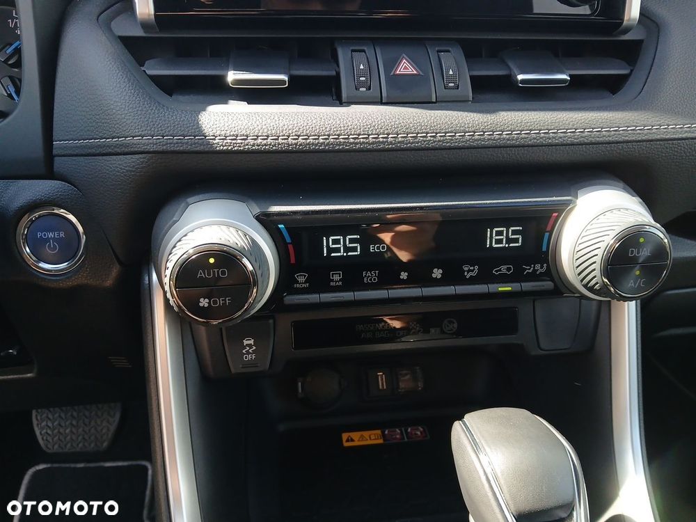 Toyota RAV4 - 34