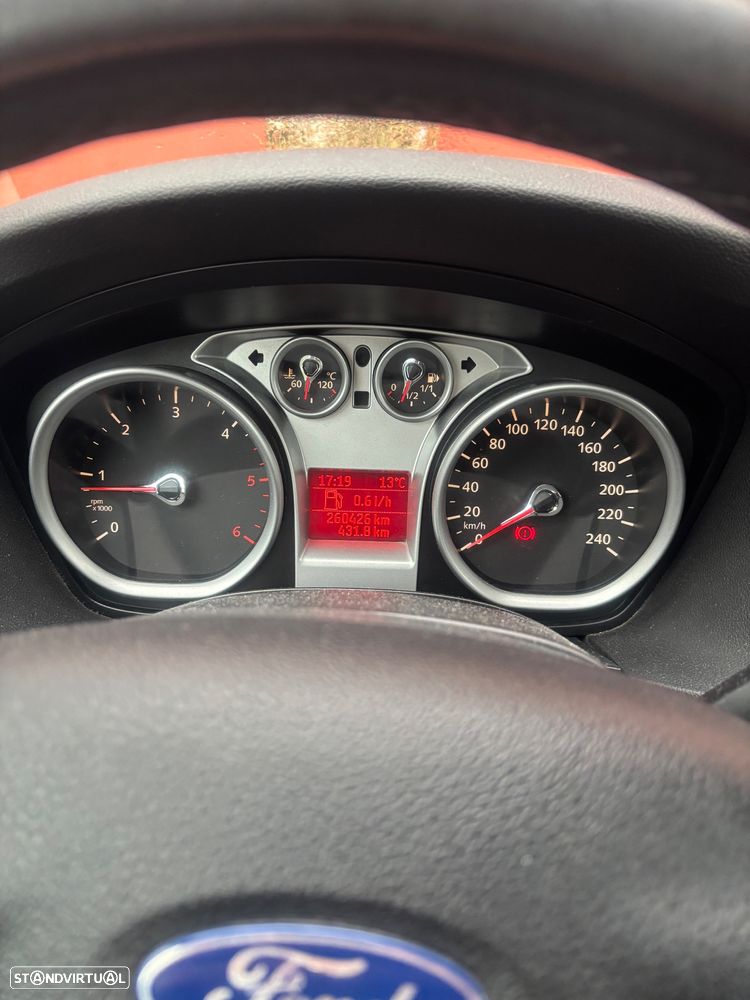 Ford Focus 1.6 TDCi Titanium - 13