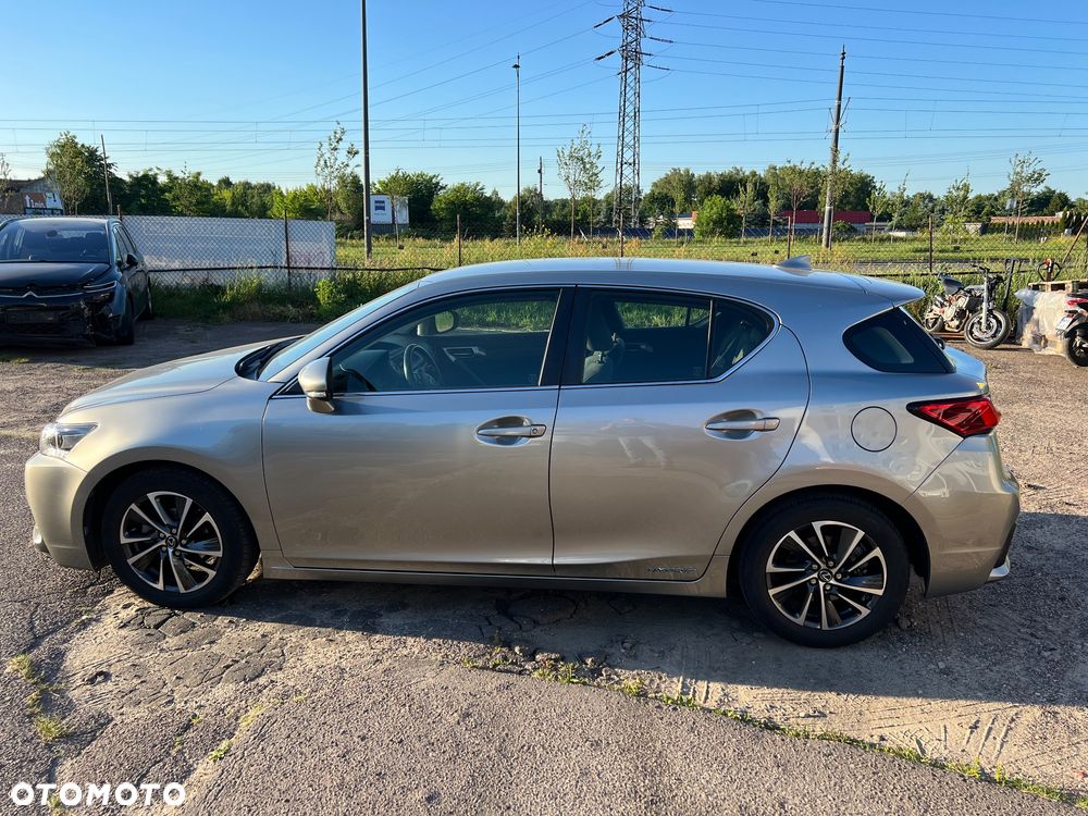 Lexus CT 200h Elegance - 6