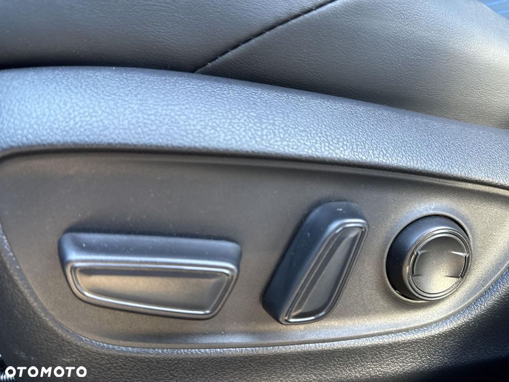 Toyota RAV4 2.5 Hybrid Selection 4x4 - 15