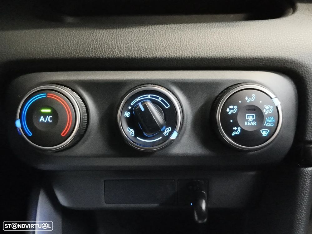 Toyota Yaris 1.0 VVT-i Comfort Plus - 25