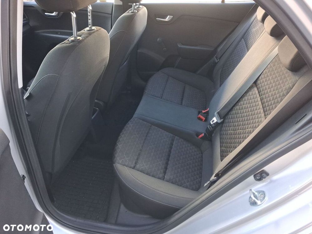Kia Rio 1.2 M - 14