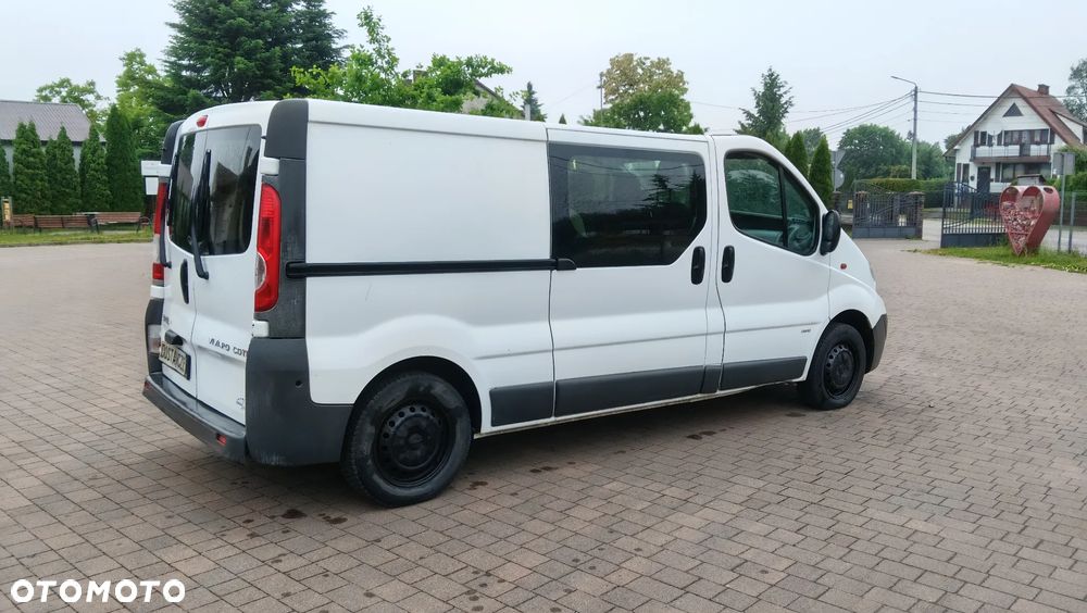 Opel Vivaro - 6