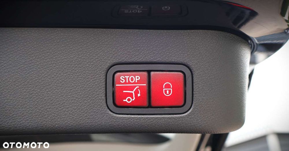 Mercedes-Benz GLE - 22