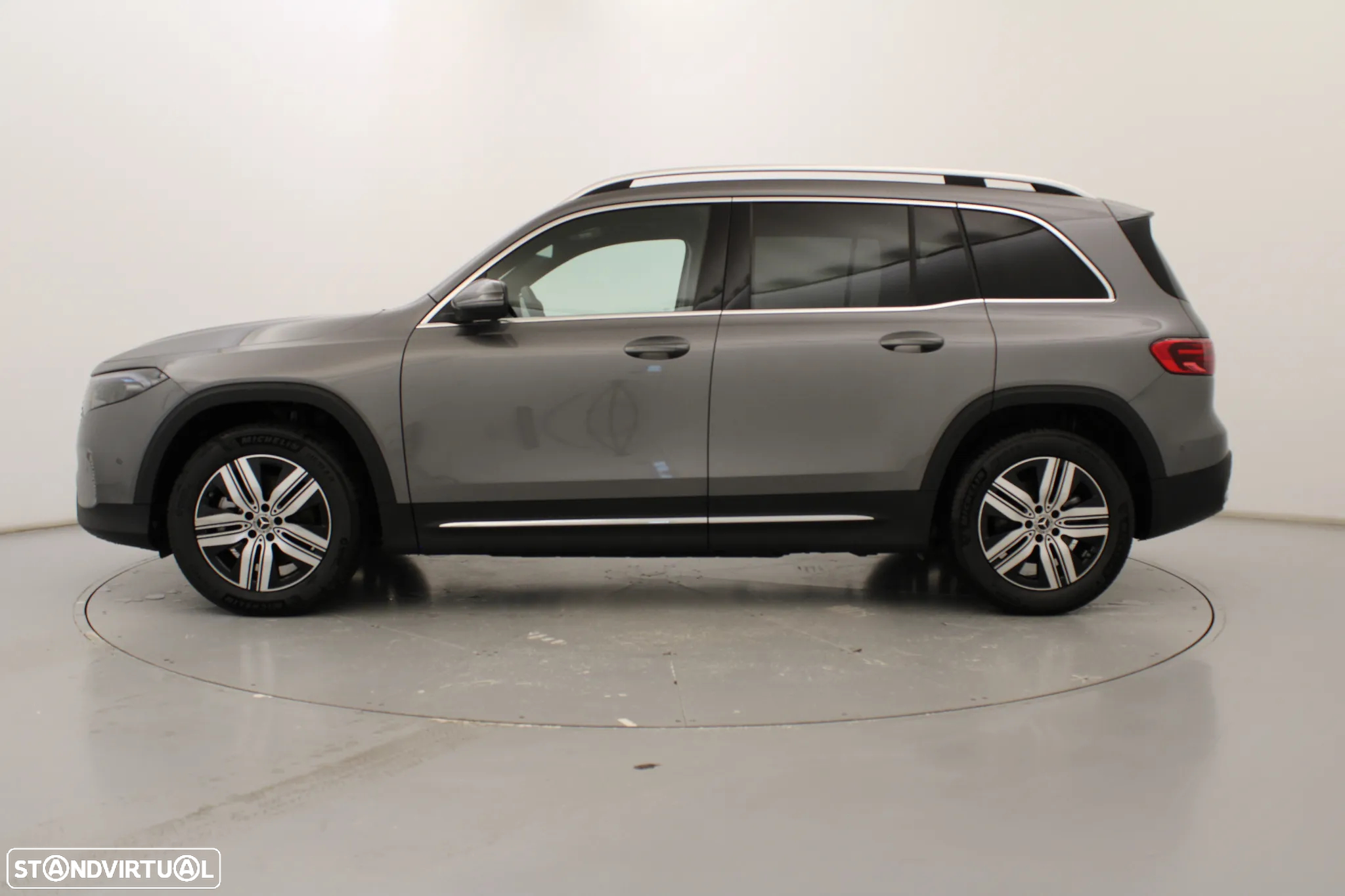 Mercedes-Benz EQB 250+ Edition - 12