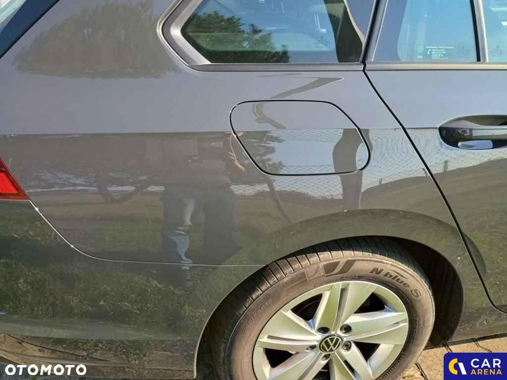 Volkswagen Golf - 18