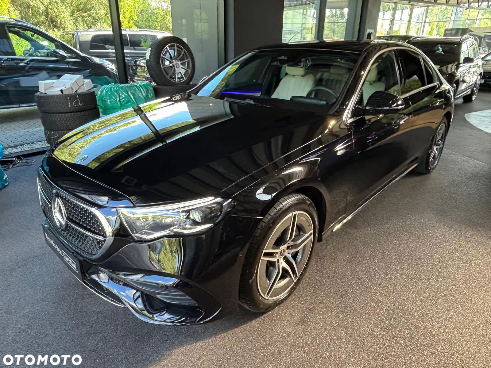 Mercedes-Benz Klasa E 300 de 4-Matic AMG - 1