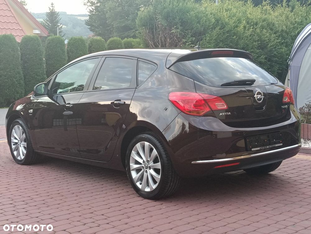 Opel Astra 1.4 Turbo - 7