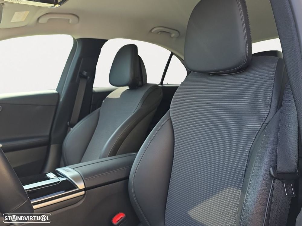 Mercedes-Benz C 300 - 10