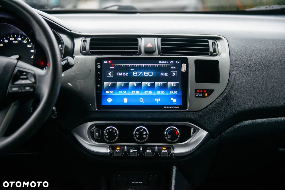 Kia Rio 1.2 Business Line - 30