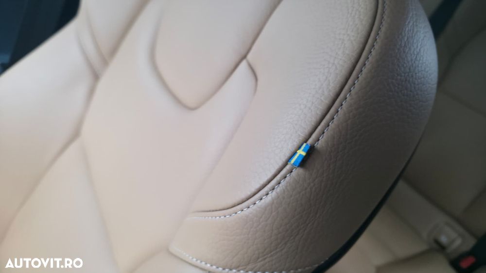 Volvo S90 D4 Geartronic Momentum Pro - 4