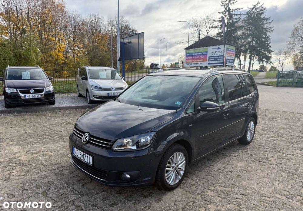 Volkswagen Touran - 8