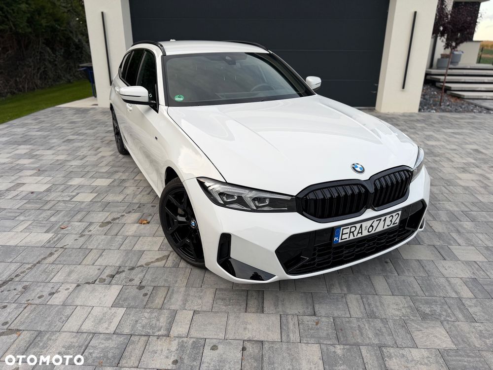 BMW Seria 3 330i xDrive M Sport - 5