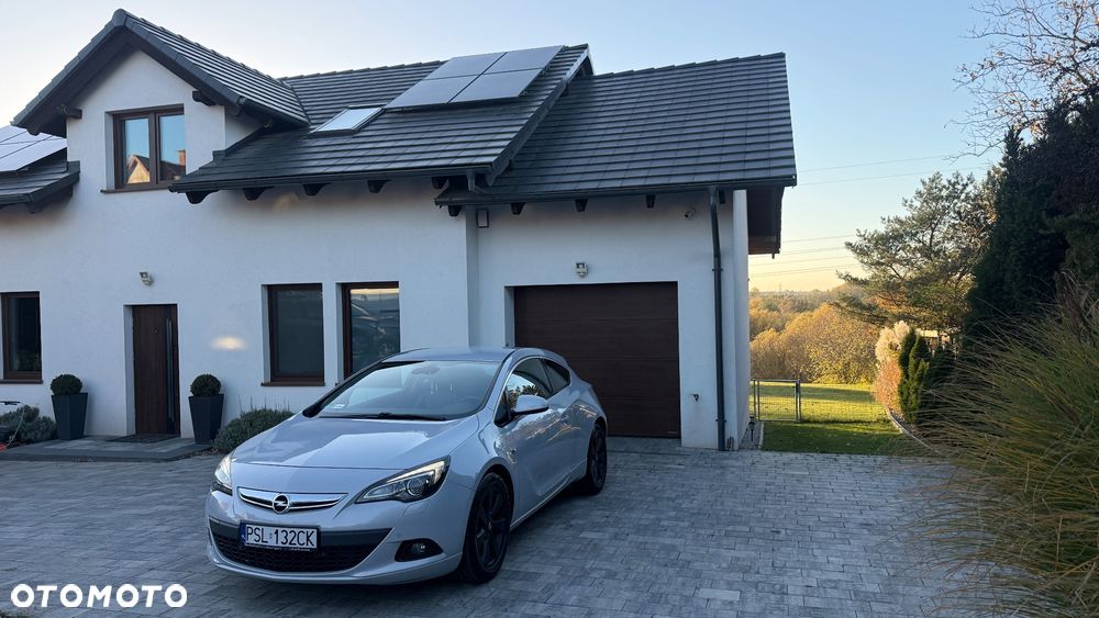 Opel Astra 2012 photo 5