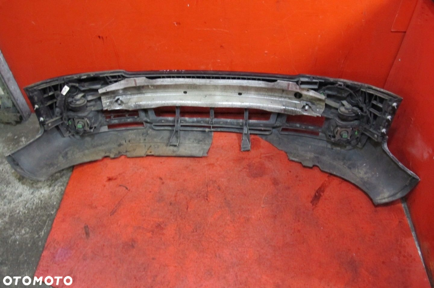 AUDI A4 B6 8E ZDERZAK PRZEDNI PRZÓD BELKA WZMOCNIENIE HALOGEN LZ9Y - 10