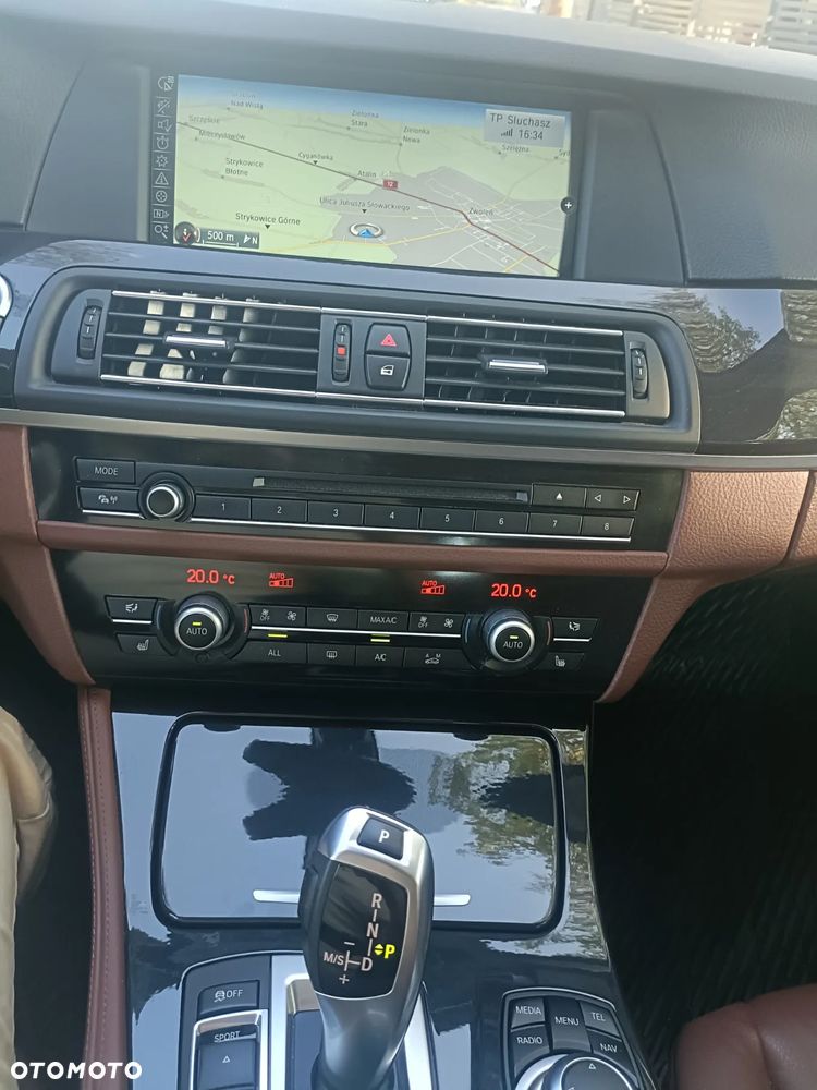 BMW Seria 5 520d Touring BluePerformance Sport-Aut - 33