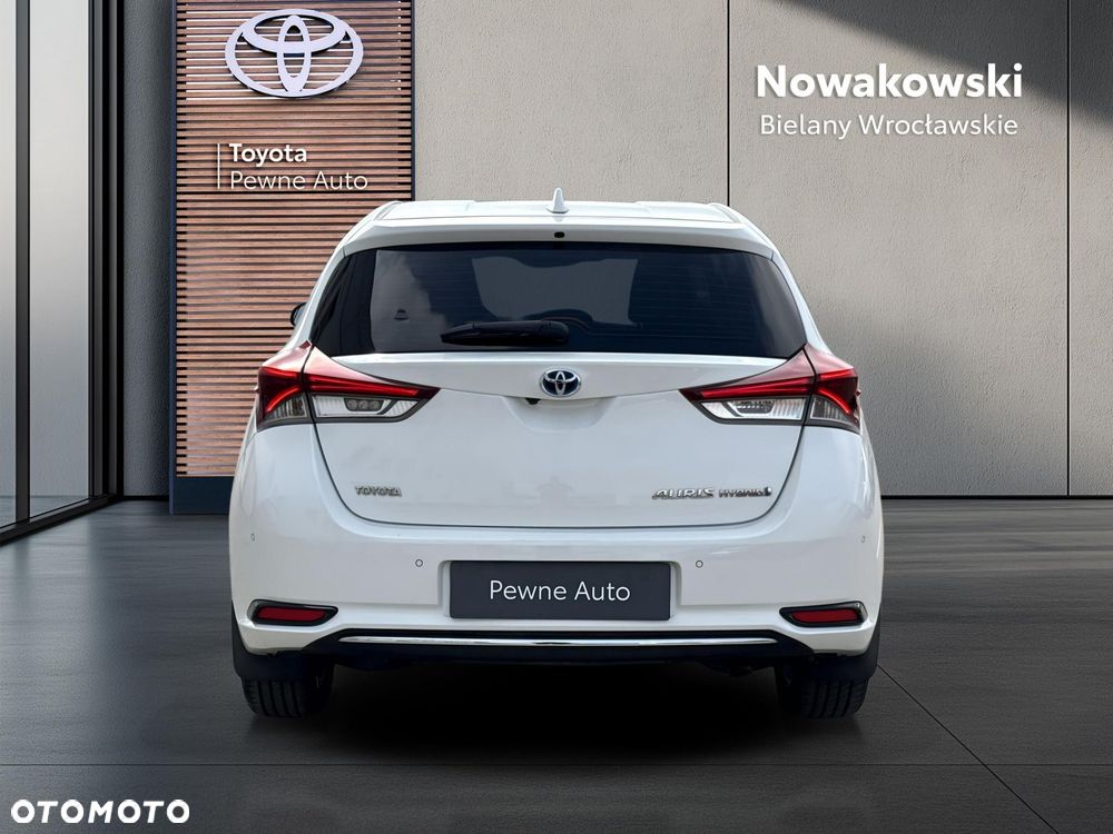 Toyota Auris - 5