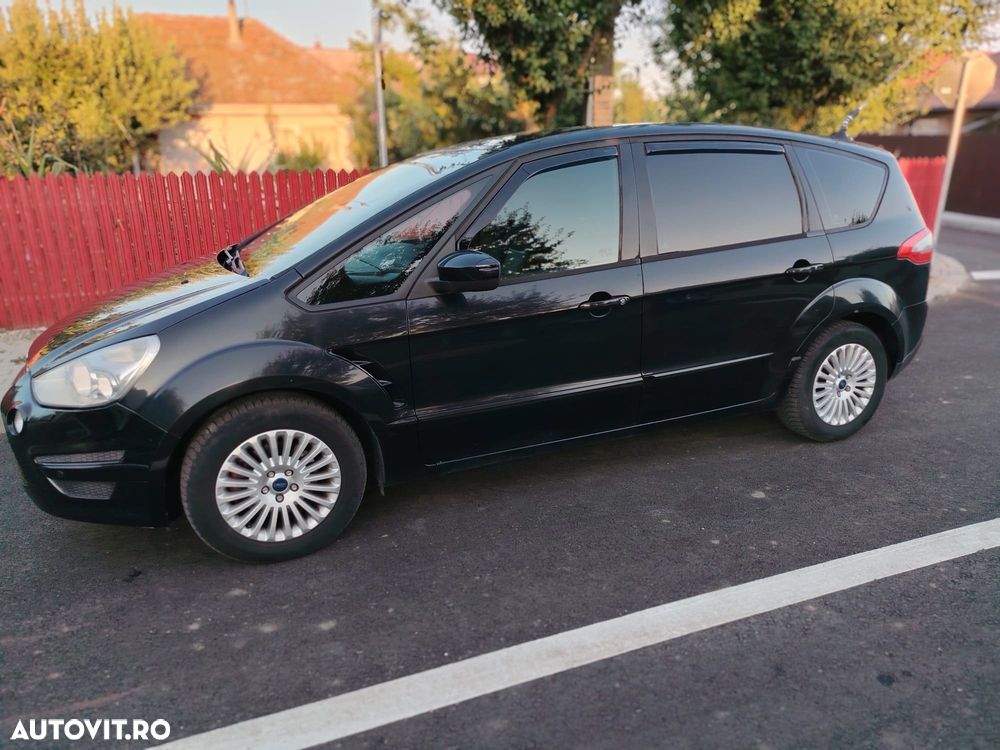Ford S-Max - 7