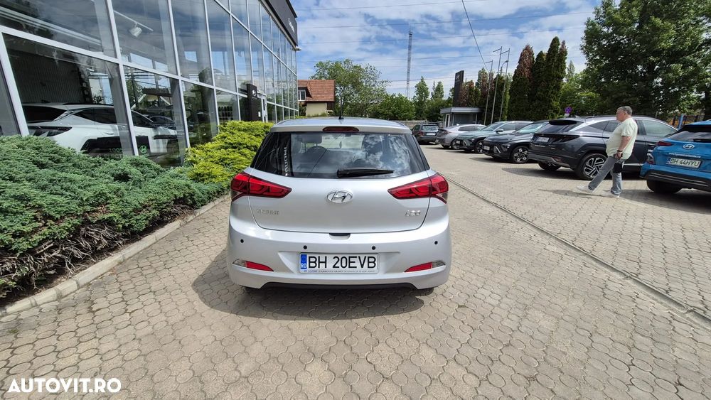 Hyundai i20 1.25 84CP M/T Comfort - 6