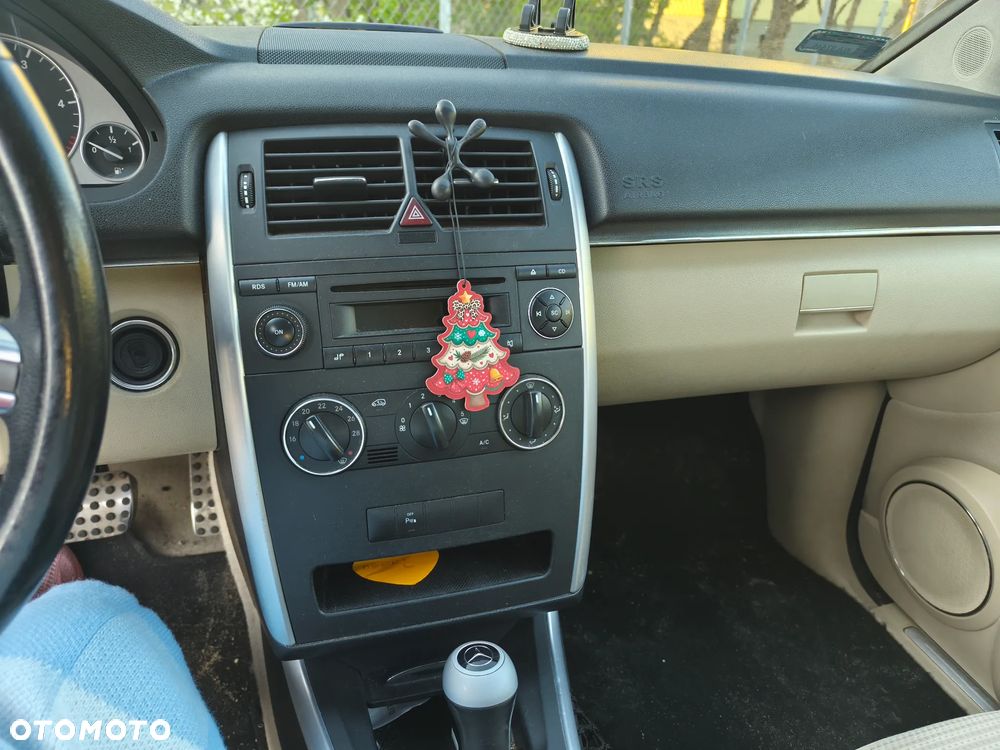 Mercedes-Benz Klasa B 200 CDI Autotronic - 9