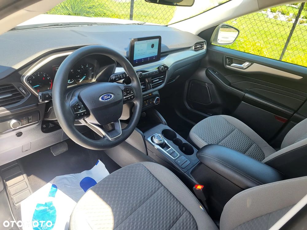 Ford Kuga 1.5 EcoBoost ST-LINE X - 5
