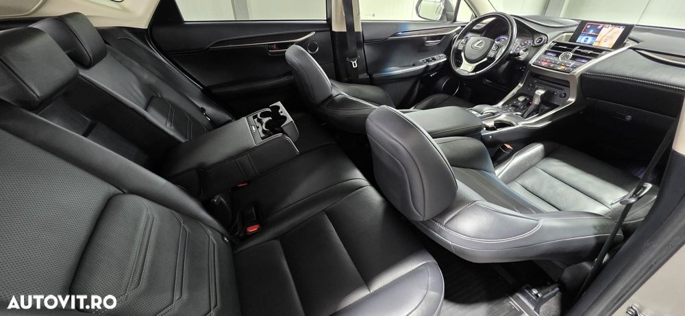 Lexus Seria NX 300h Business Line - 31