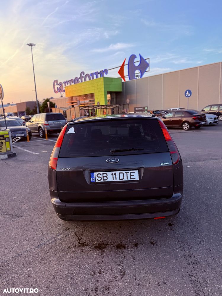 Ford Focus 2.0 TDCI 136 Ghia - 4