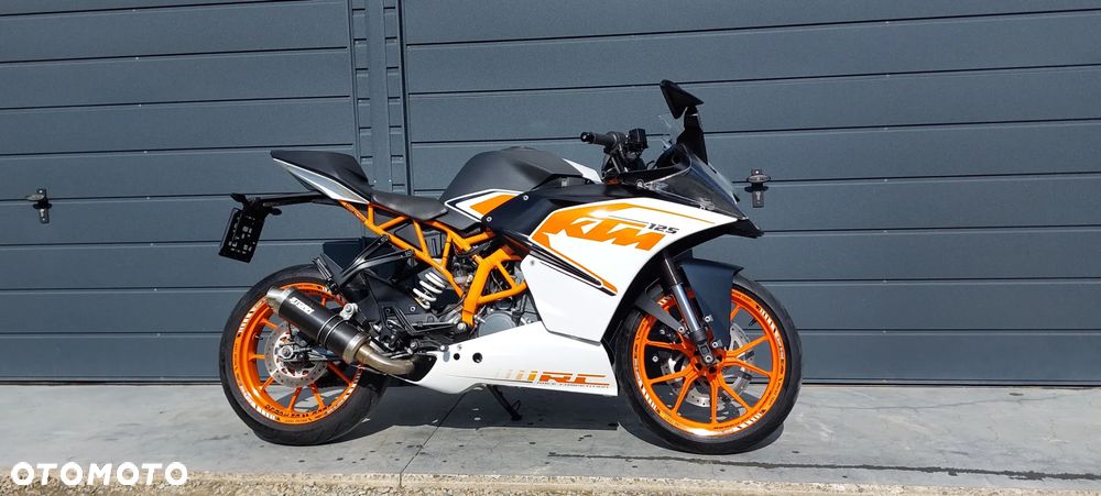 KTM RC 125 - 34