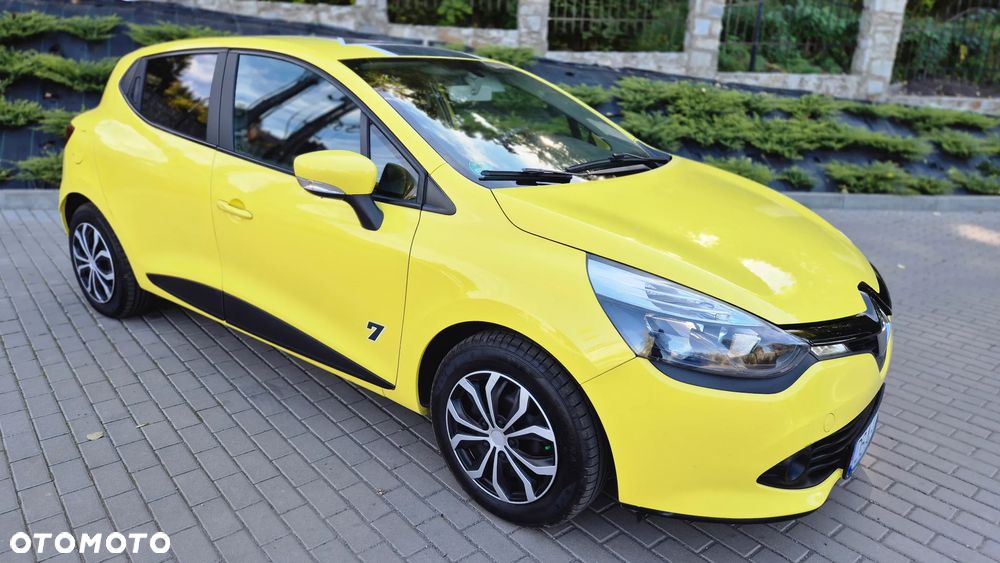 Renault Clio - 7