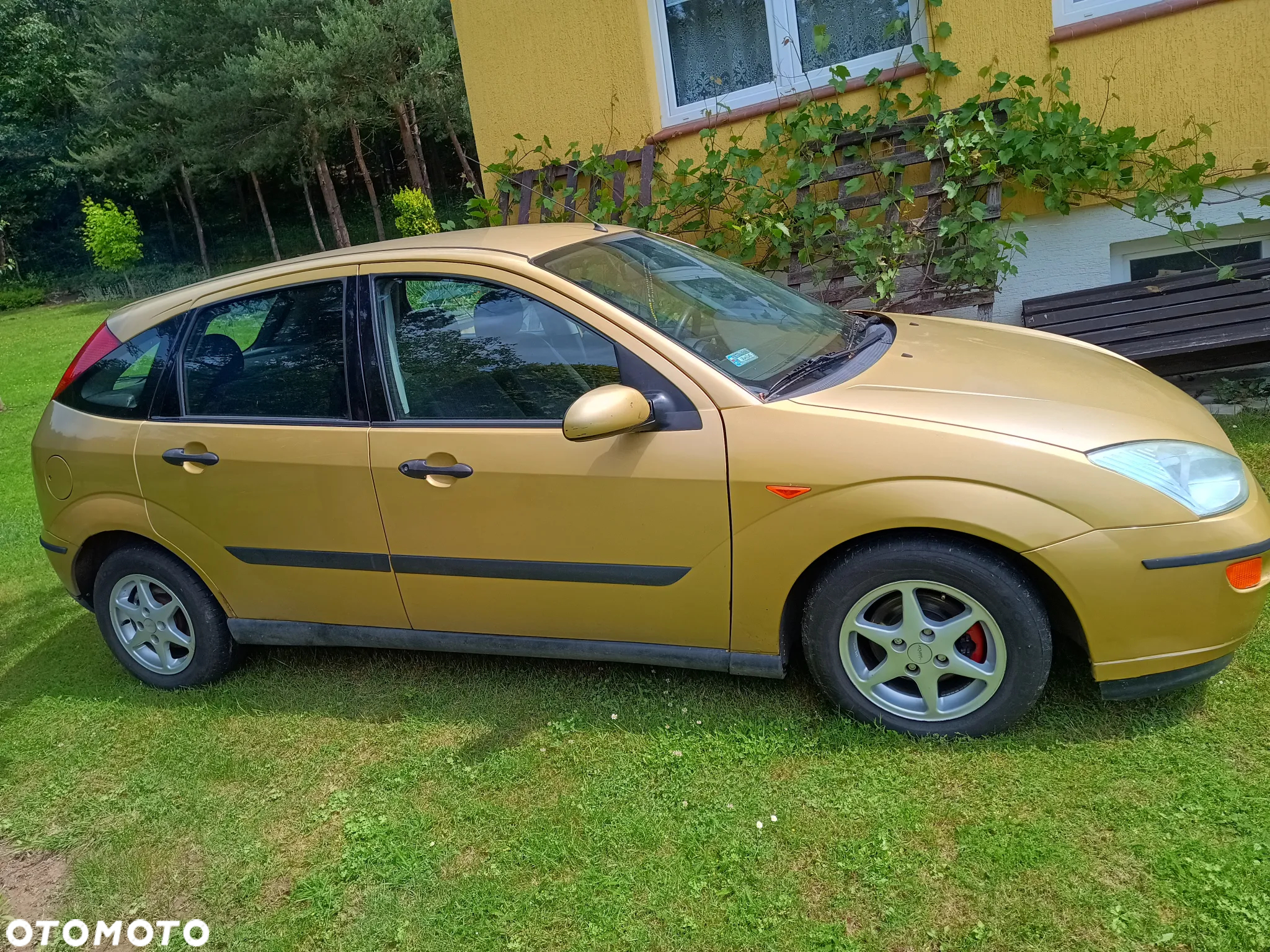 Ford Focus 1.8 Trend - 4