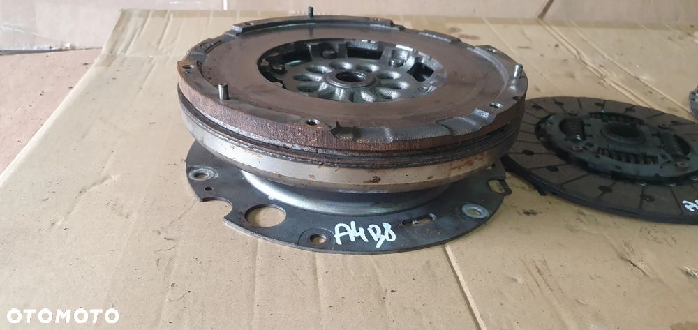 Sprzęgło dwumas koło dwumasowe tarcza docisk LUK Audi A4 B8 LIFT 2.0 TDI - 3