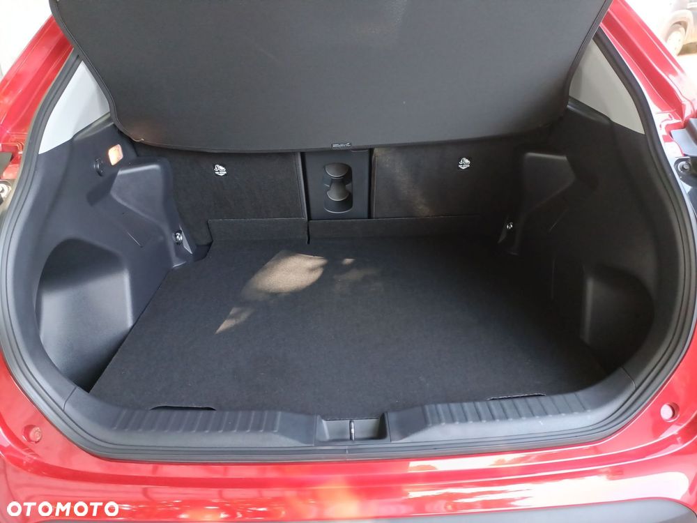 Toyota Yaris Cross Hybrid 1.5 Executive - 19