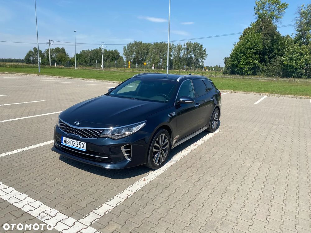 Kia Optima - 1