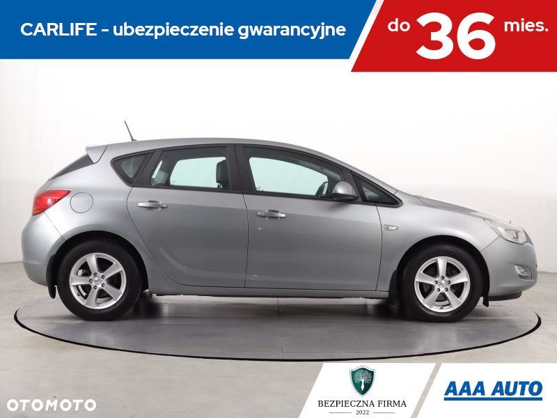 Opel Astra - 7