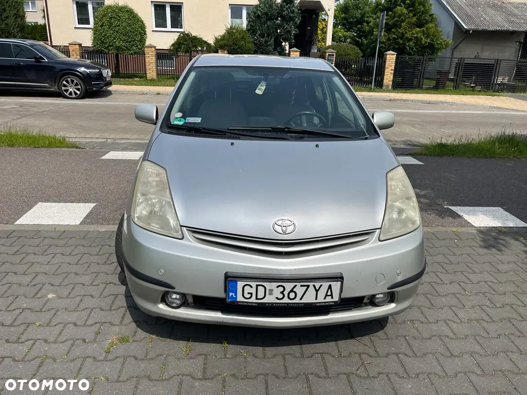 Toyota Prius 1.5 VVT-i Prestige - 2