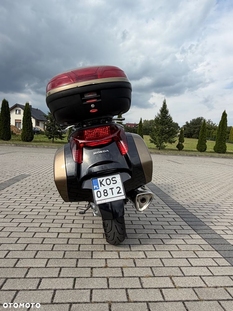Honda Deauville - 9