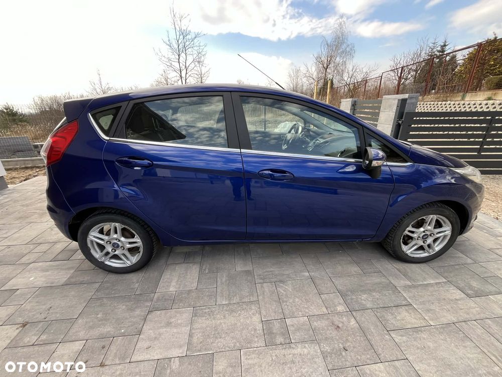 Ford Fiesta 1.5 TDCi Ambiente - 5