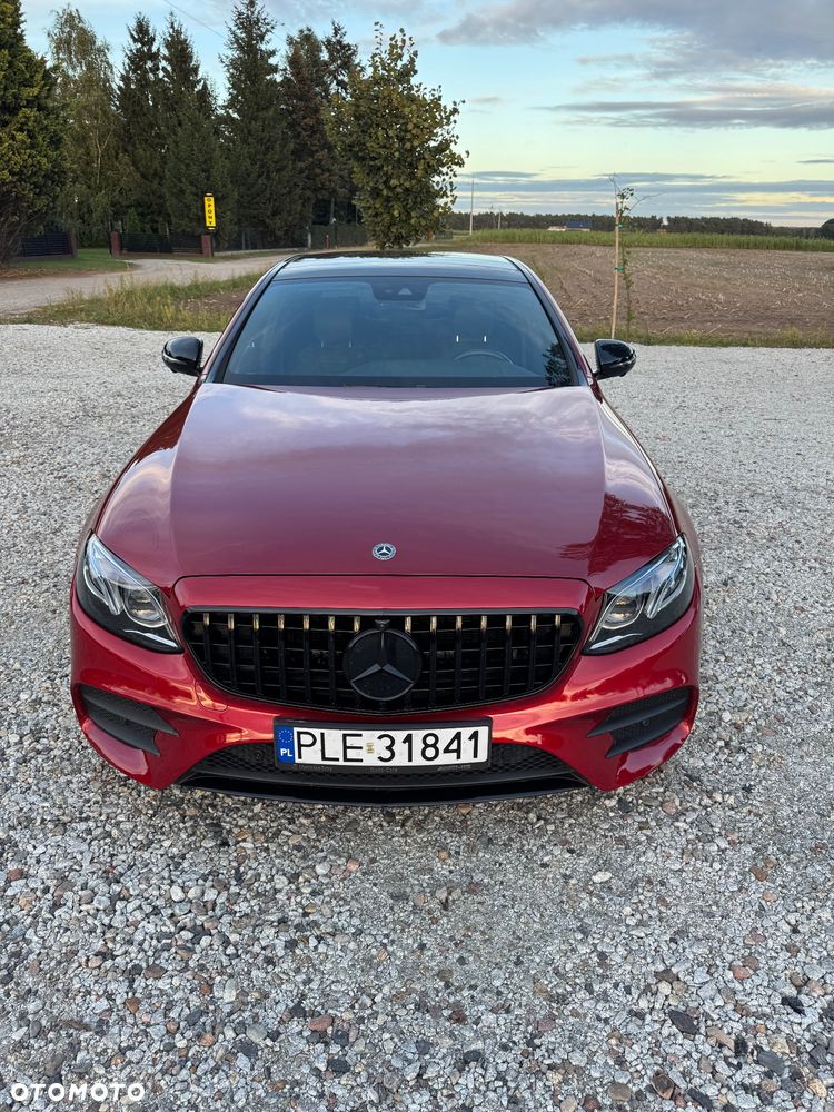 Mercedes-Benz Klasa E - 21