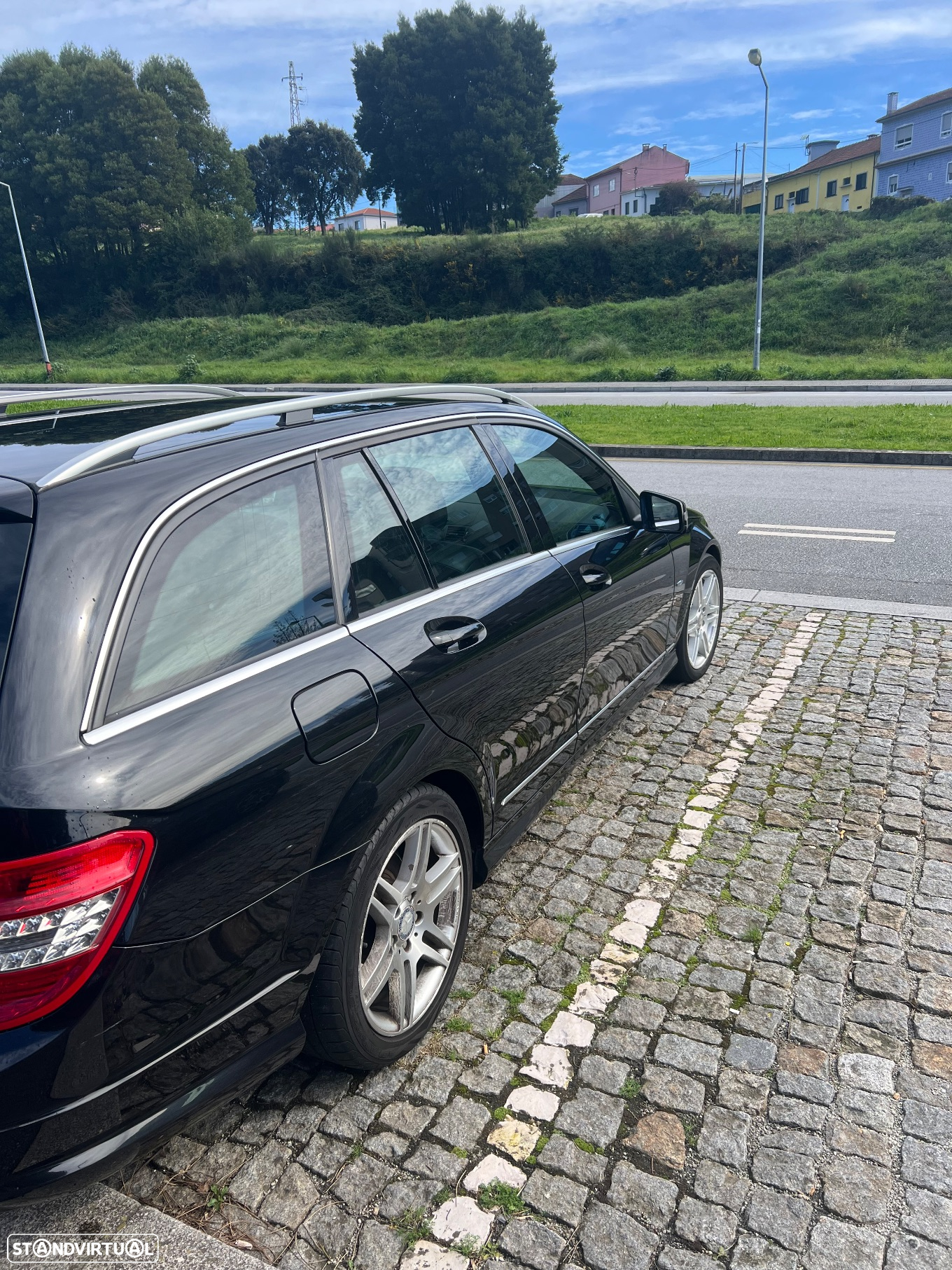 Mercedes-Benz 220 - 5