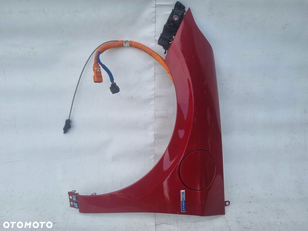 BŁOTNIK LEWY PRZOD PRZEDNI HYUNDAI IONIQ 17- PLUG IN