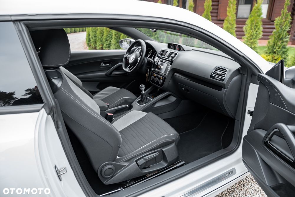 Volkswagen Scirocco R - 30