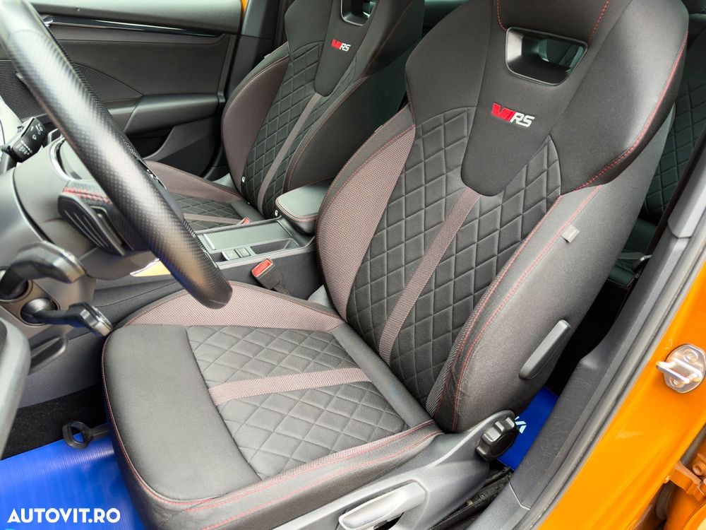 Skoda Octavia 2.0 245 TSI DSG RS - 25