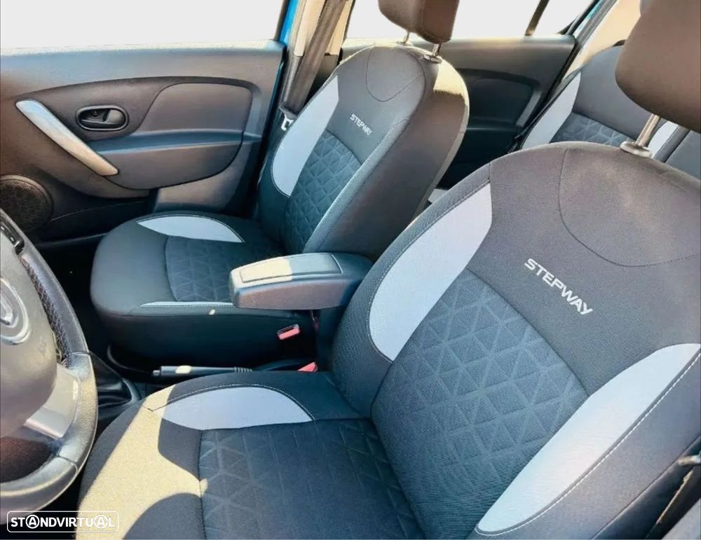 Dacia Sandero Stepway TCe 90 (S&S) Prestige - 7