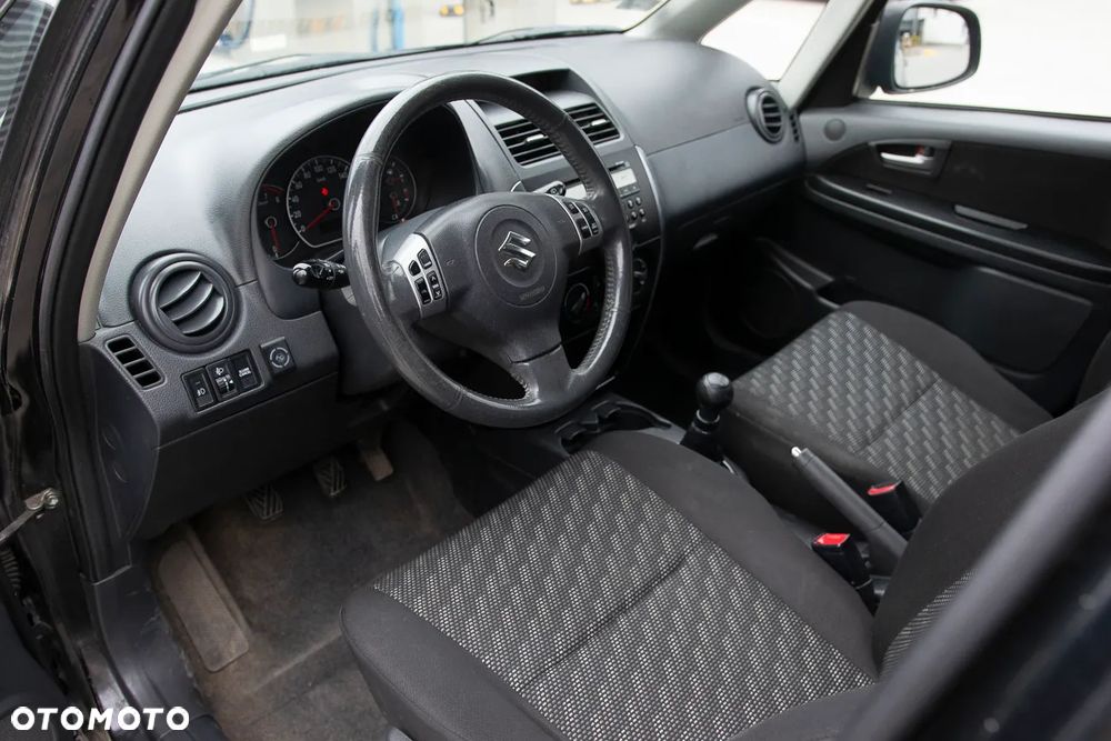 Suzuki SX4 1.6 VVT 4x2 Comfort - 22