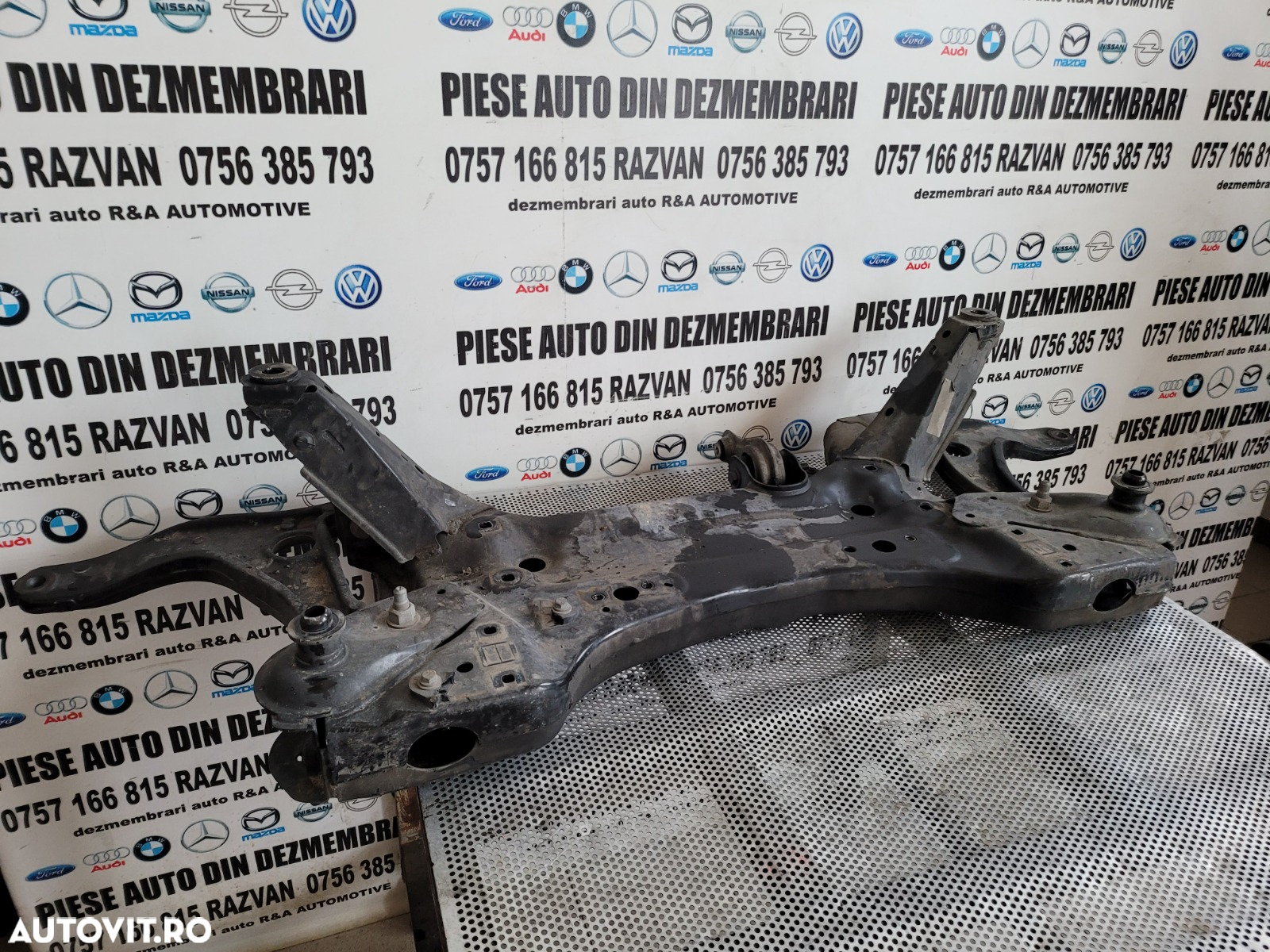 Jug Motor Punte Fata Renault Master An 2019-2020-2021-2022 Tractiune Fata Dezmembrez Renault Master 3/4 An 2019-2020-2021-2022 2.3 Dci Cod Motor M9T F716 Bi-Turbo - 3
