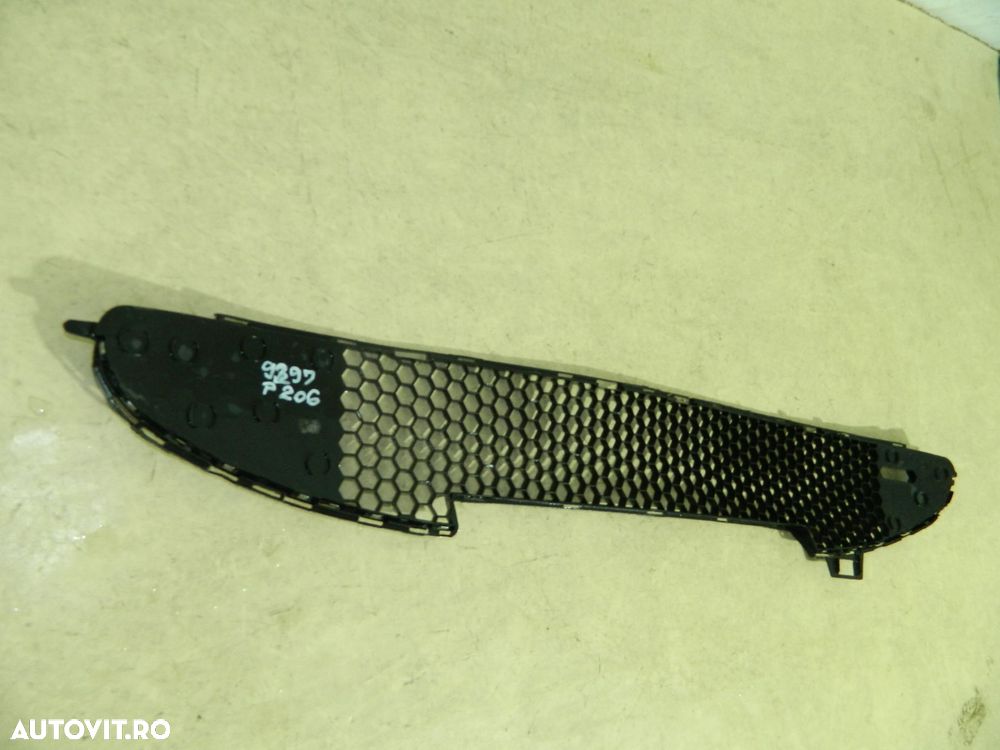 Grila intre proiectoare Peugeot 206, 2003, 2004, 2005, 2006,, 9648292477 - 5