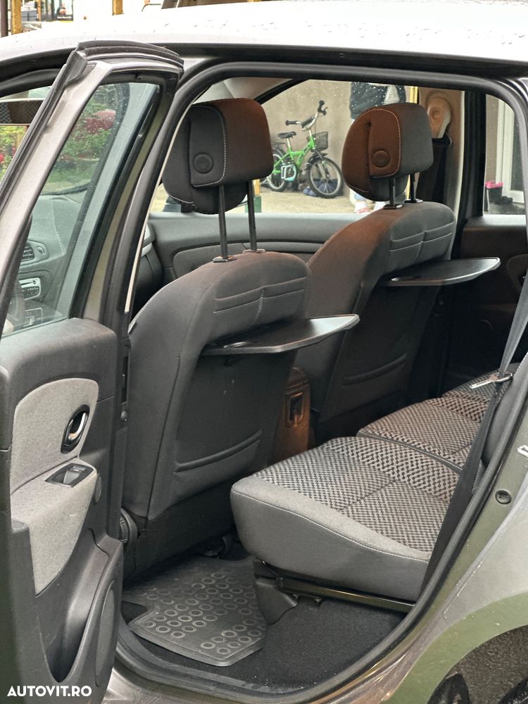 Renault Scenic - 15