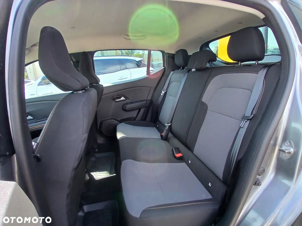 Dacia Sandero - 7